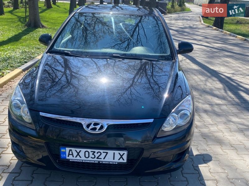 Хэтчбек Hyundai i30 2009 в Александрие