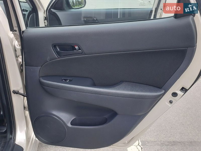 Хэтчбек Hyundai i30 2010 в Николаеве