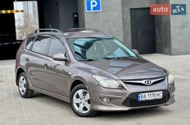Універсал Hyundai i30 2011 в Києві