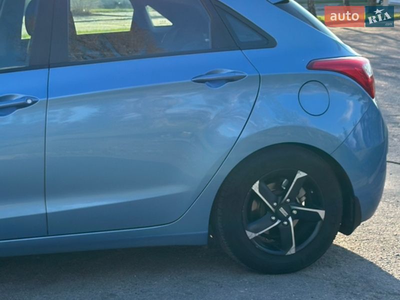 Хэтчбек Hyundai i30 2013 в Горишних Плавнях фото 9 Хэтчбек Hyundai i30 2013 в Горишних Плавнях