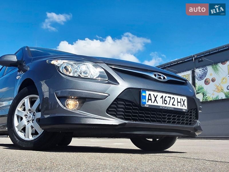 Хэтчбек Hyundai i30 2011 в Киеве фото 10 Хэтчбек Hyundai i30 2011 в Киеве