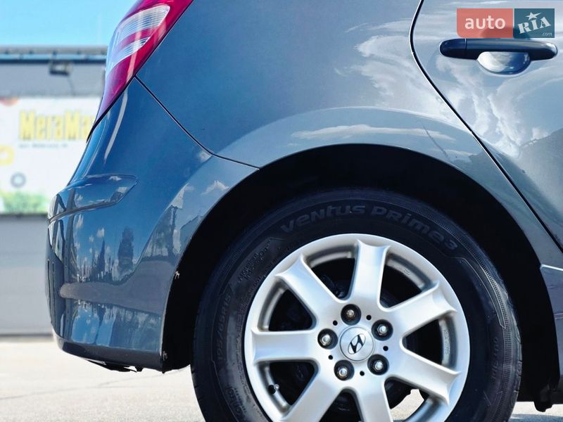 Хэтчбек Hyundai i30 2011 в Киеве фото 101 Хэтчбек Hyundai i30 2011 в Киеве