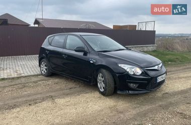 Хетчбек Hyundai i30 2011 в Тернополі