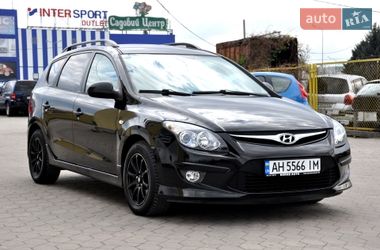 Універсал Hyundai i30 2012 в Львові