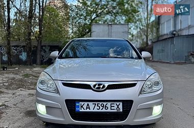 Хетчбек Hyundai i30 2008 в Києві