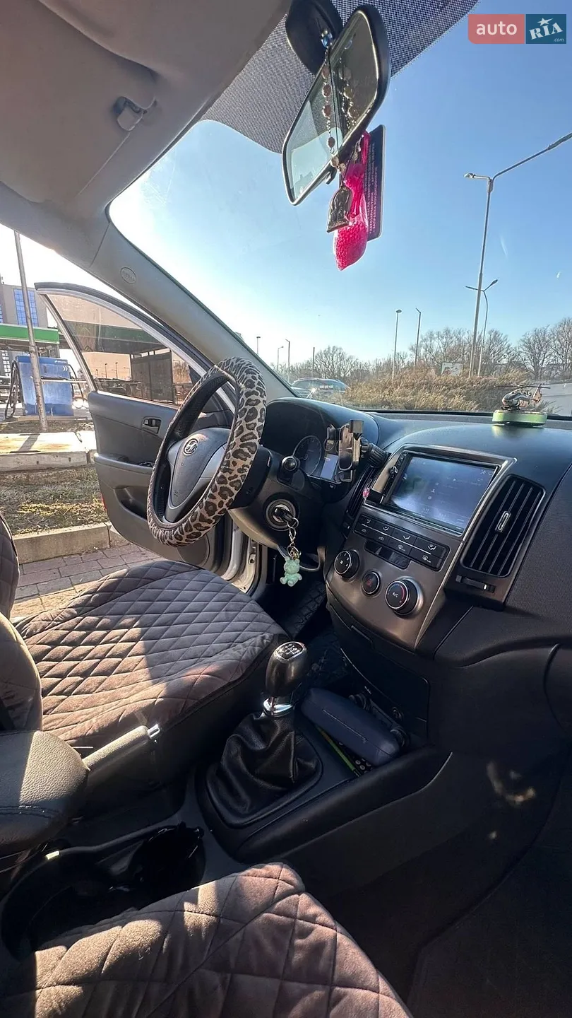 2010 Hyundai i30 - мініатюра 25