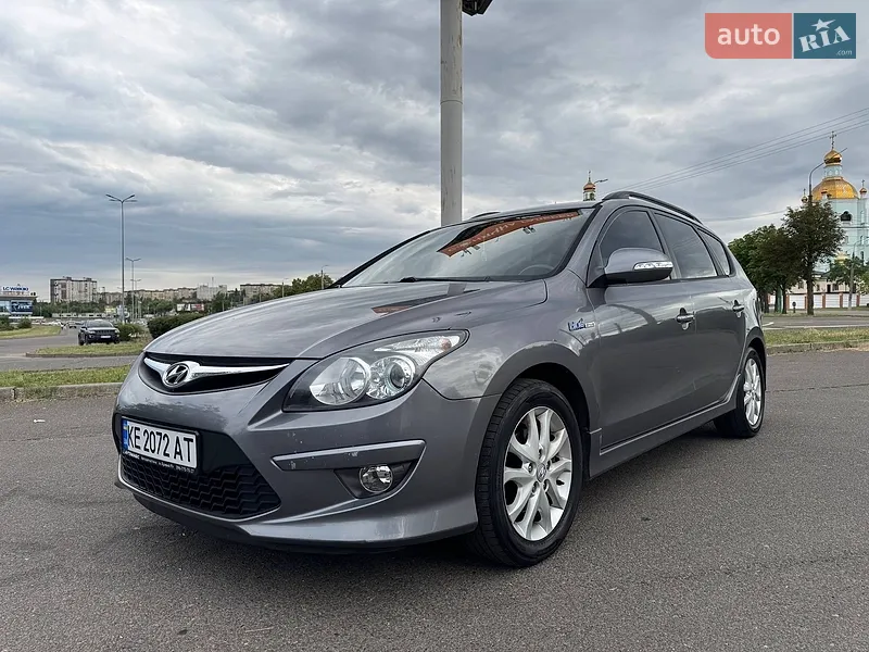 Hyundai i30