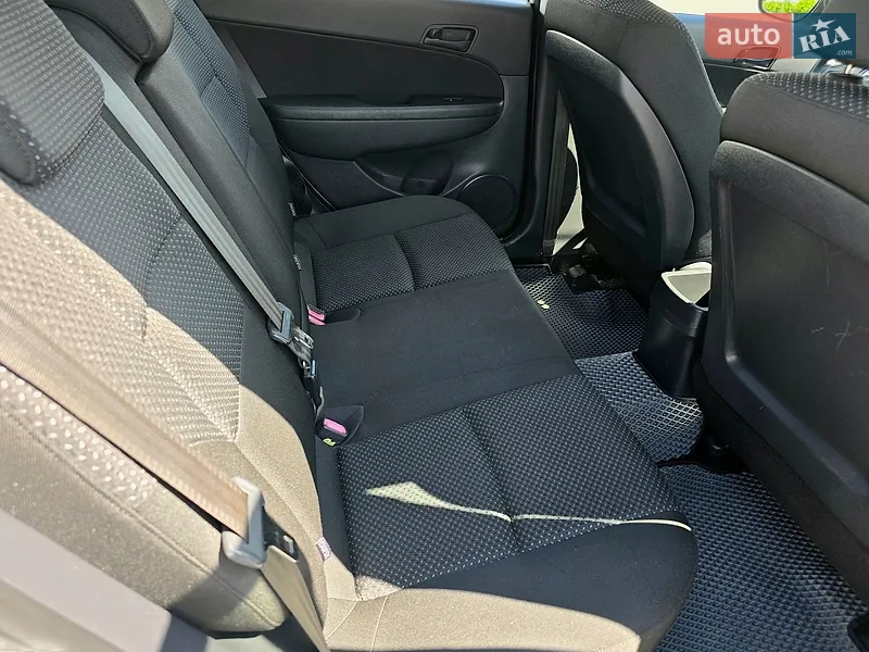Hyundai i30 2009 VIN TMADB81TP9J005096 фото оголошення 24 з 64