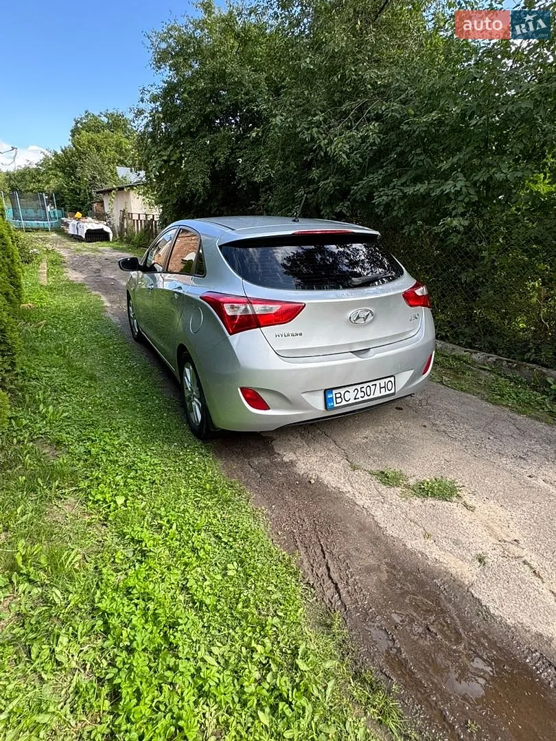 2012 Hyundai i30 - мініатюра 16