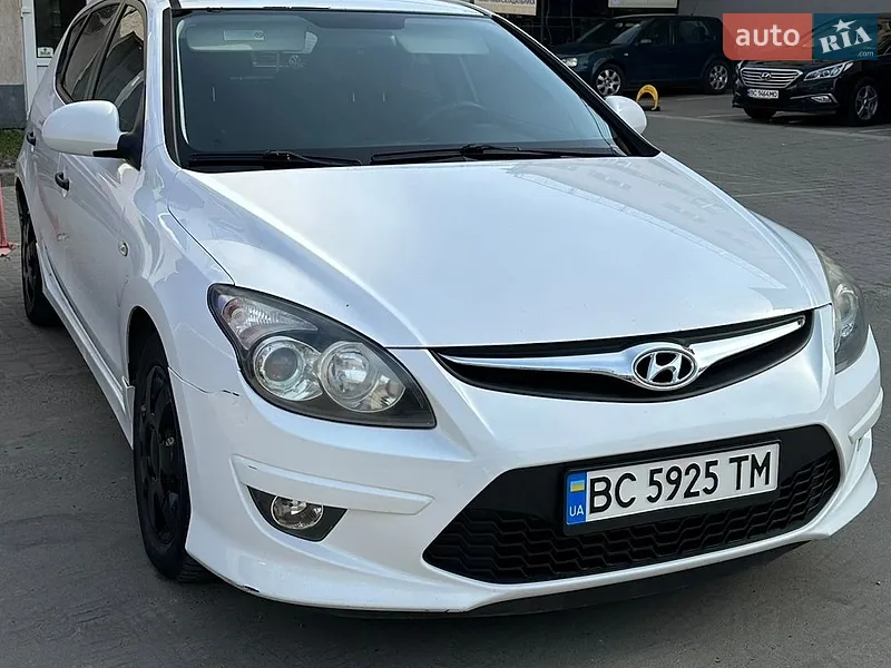 Hyundai i30 2011
