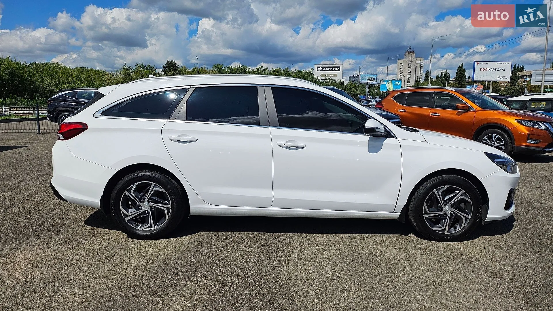 2021 Hyundai i30 - мініатюра 6