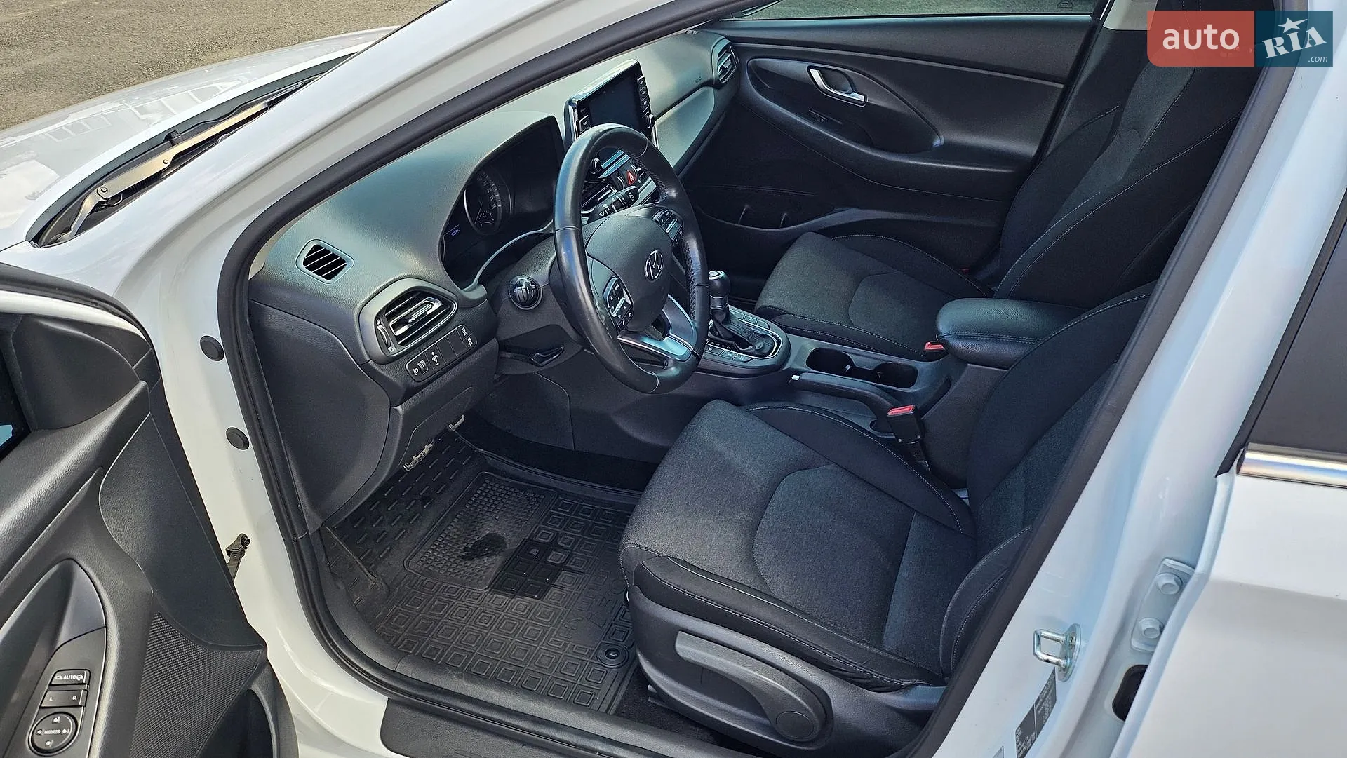 2021 Hyundai i30 - мініатюра 14