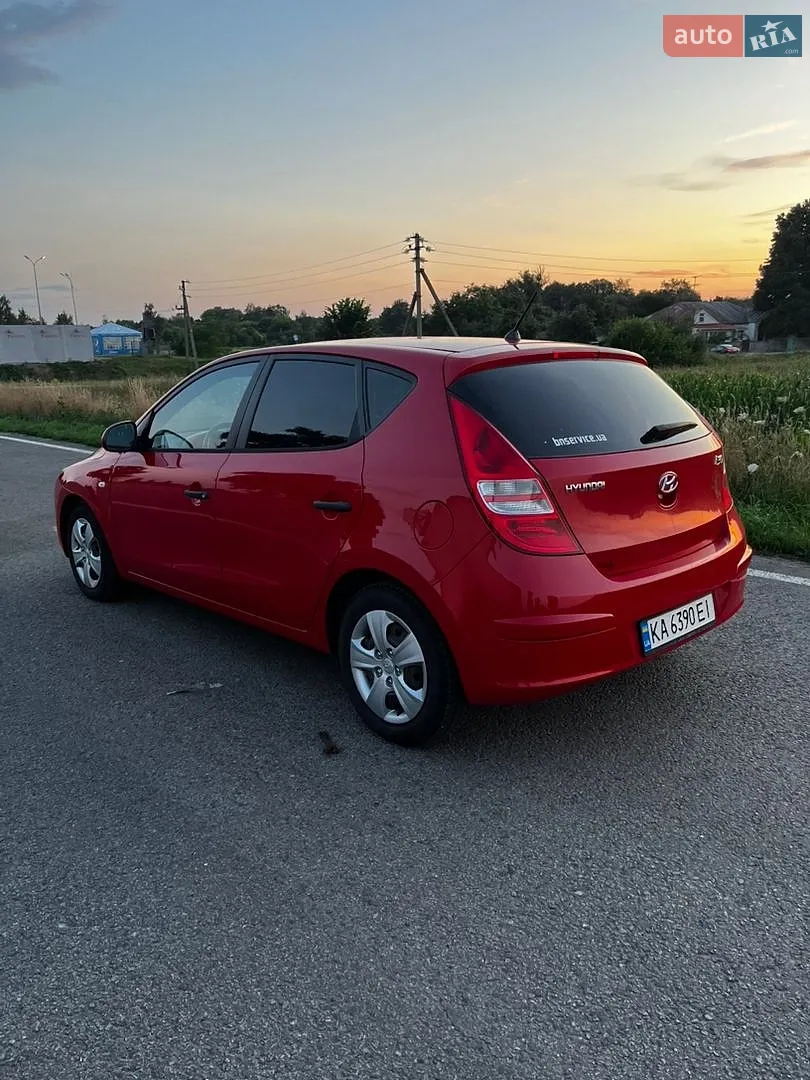 2010 Hyundai i30 - мініатюра 8