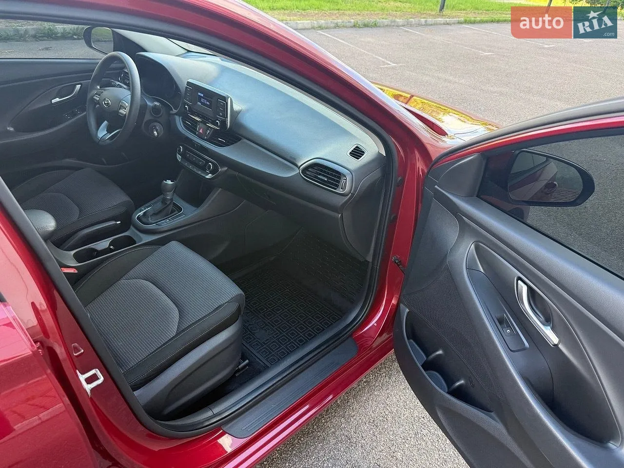 2020 Hyundai i30 - мініатюра 31