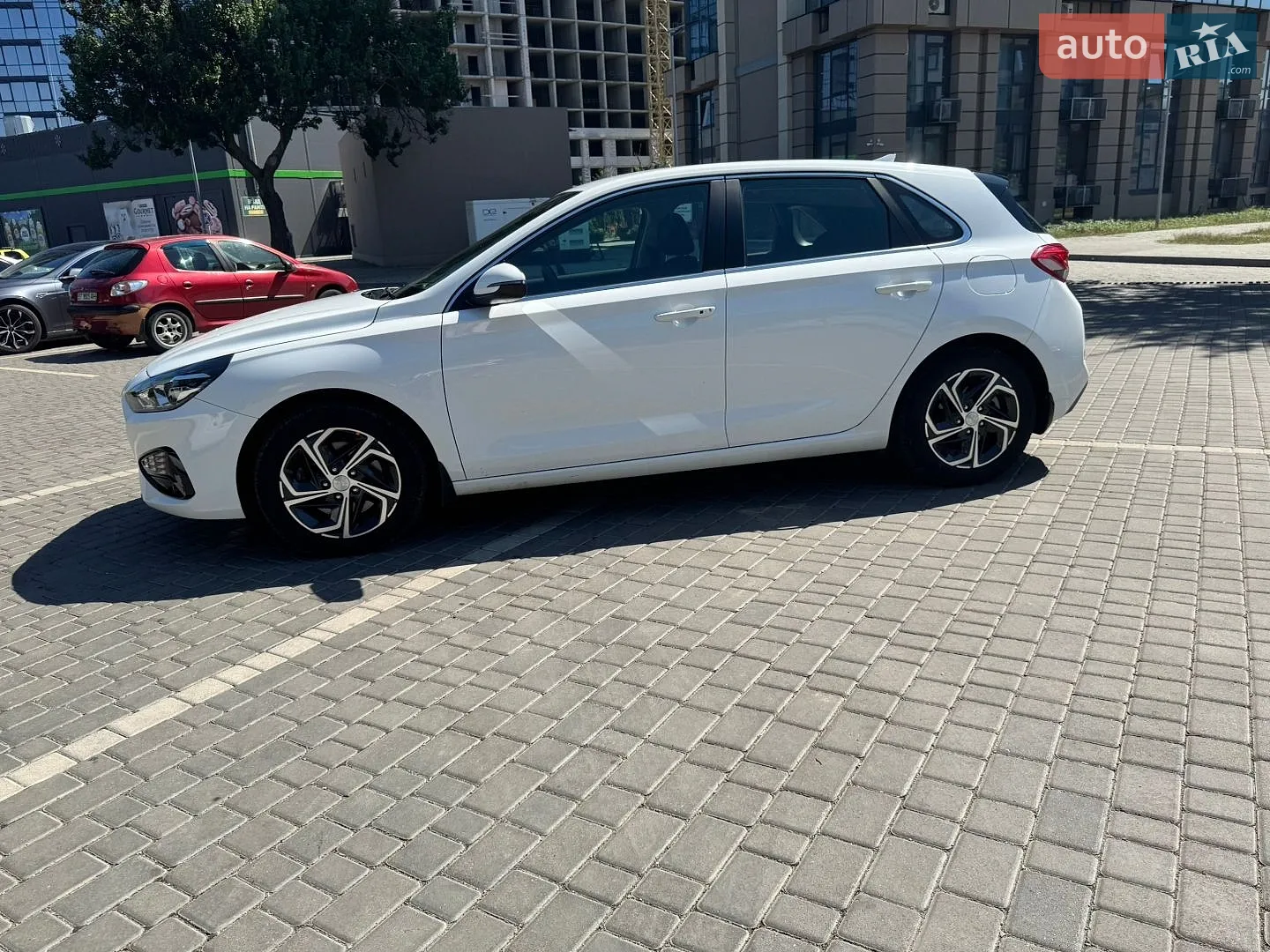 2021 Hyundai i30 - мініатюра 16