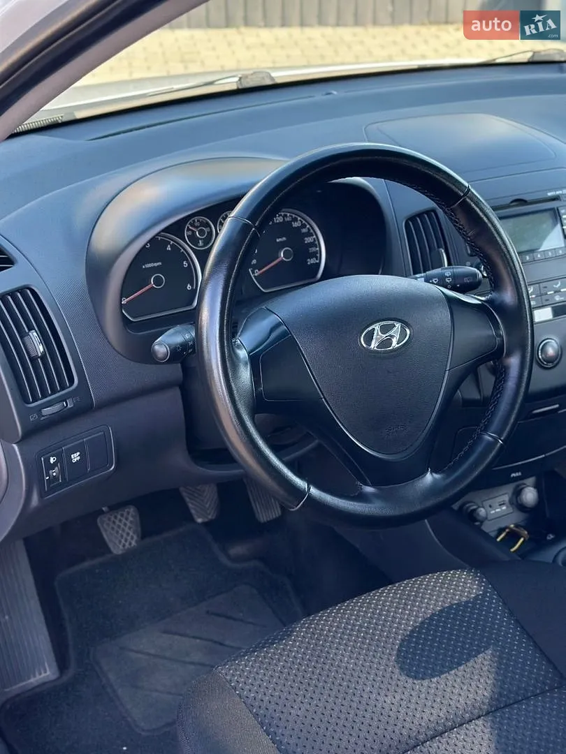 2010 Hyundai i30 - мініатюра 10