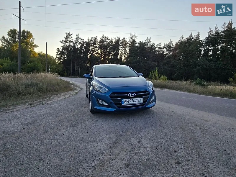 Hyundai i30 2016