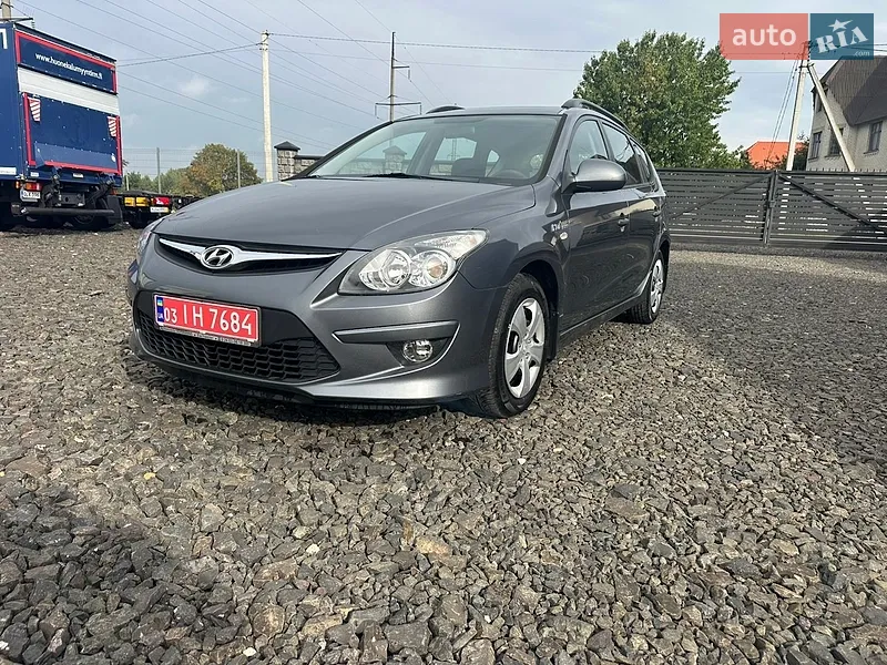 Hyundai i30