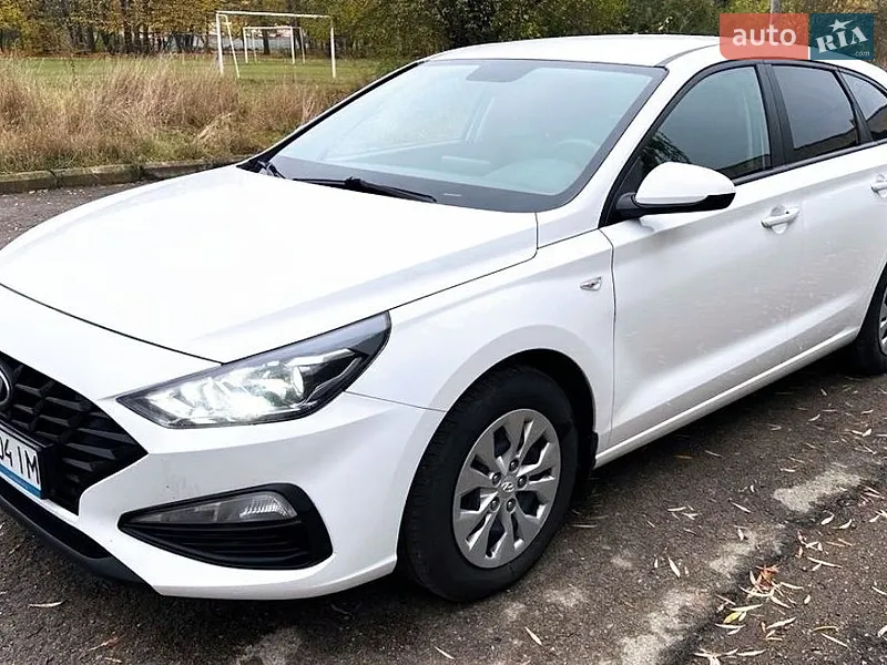 Hyundai i30 2022
