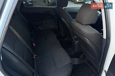 Hyundai i30 2011
