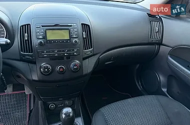 Hyundai i30 2011