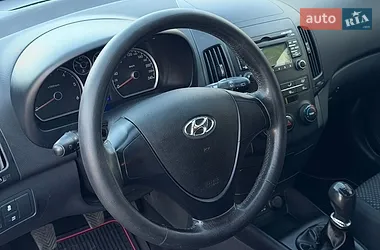 Hyundai i30 2011