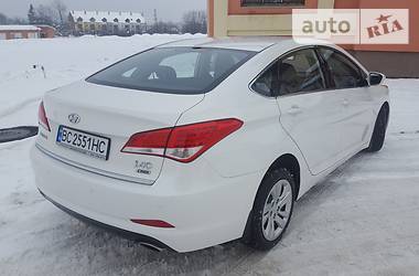 Седан Hyundai i40 2012 в Дрогобыче