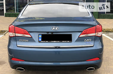 Седан Hyundai i40 2011 в 