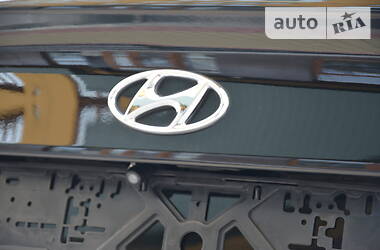 Седан Hyundai i40 2015 в 
