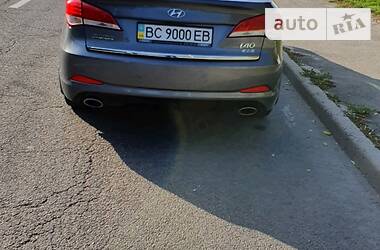 Седан Hyundai i40 2012 в Днепре