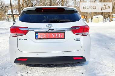 Універсал Hyundai i40 2014 в Чернігові