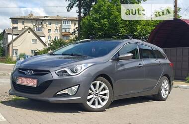 Hyundai i40 2011