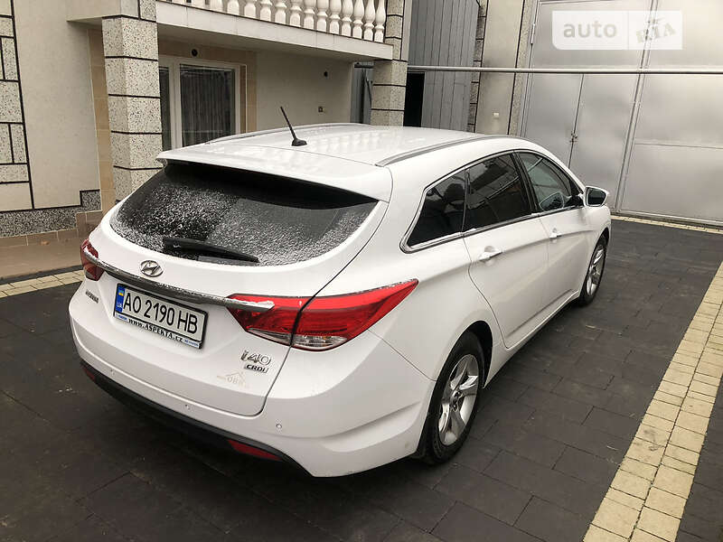 Універсал Hyundai i40 2014 в Тячеві