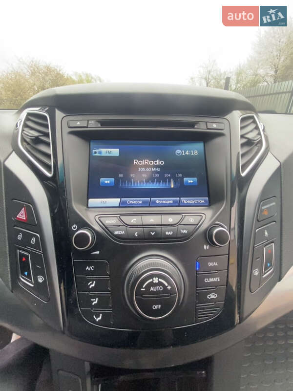 Универсал Hyundai i40 2012 в Вижнице