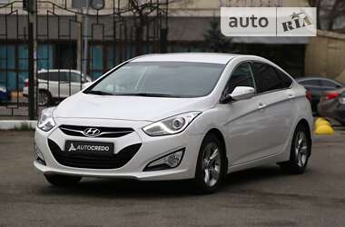 Седан Hyundai i40 2012 в Києві