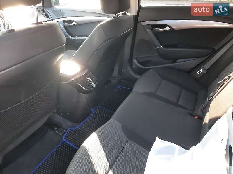 Универсал Hyundai i40 2013 в Луцке