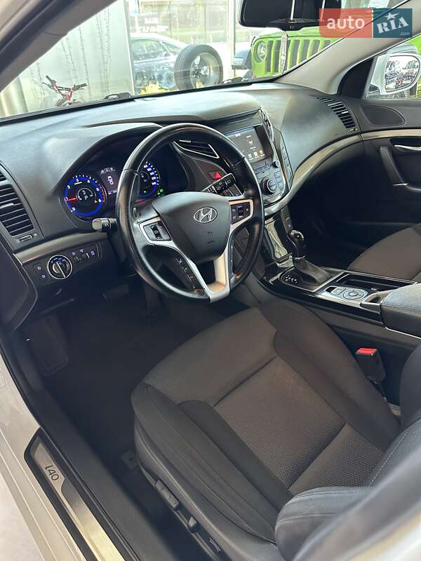 Універсал Hyundai i40 2017 в Одесі
