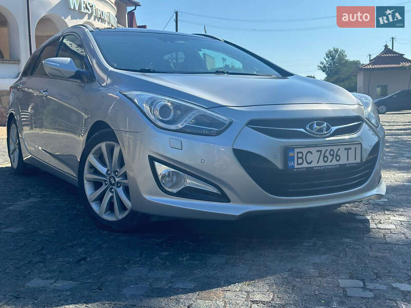 Hyundai i40 2011