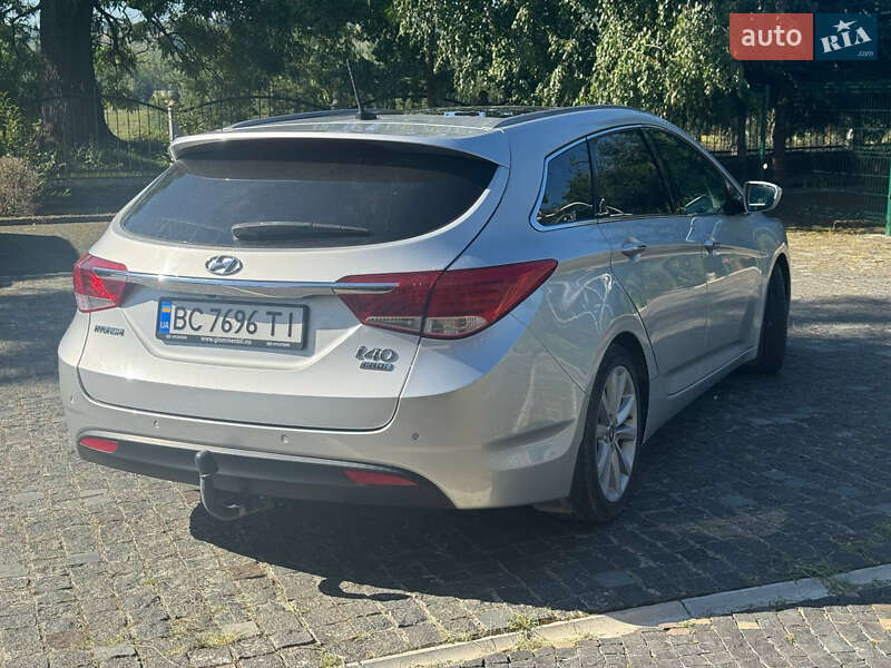 Універсал Hyundai i40 2011 в Золочеві