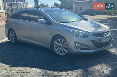 Универсал Hyundai i40 2011 в Золочеве