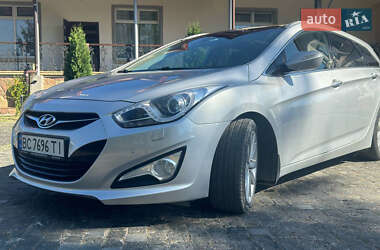 Универсал Hyundai i40 2011 в Золочеве