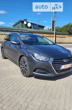 Універсал Hyundai i40 2015 в Рівному