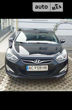 Седан Hyundai i40 2012 в Рожище