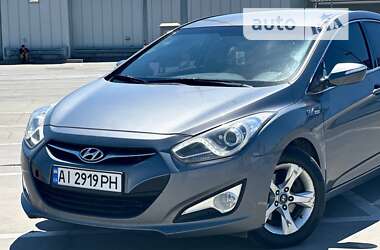 Седан Hyundai i40 2011 в Киеве