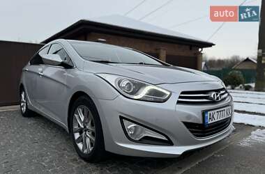 Седан Hyundai i40 2014 в Киеве