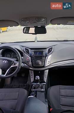 Универсал Hyundai i40 2012 в 