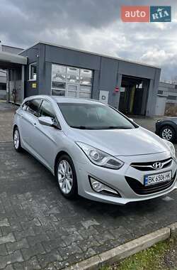 Hyundai i40 2012