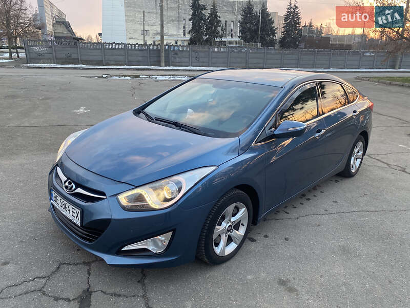 Седан Hyundai i40 2012 в Николаеве