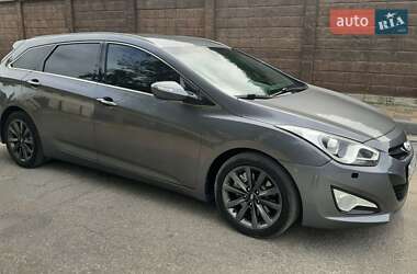 Универсал Hyundai i40 2012 в 