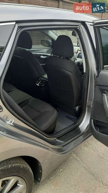 Универсал Hyundai i40 2012 в Запорожье